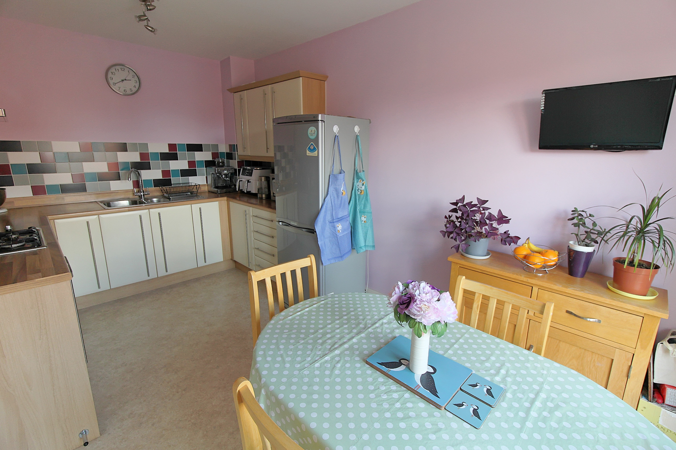 Coxwold Close, Hamilton, LE5, photo 5