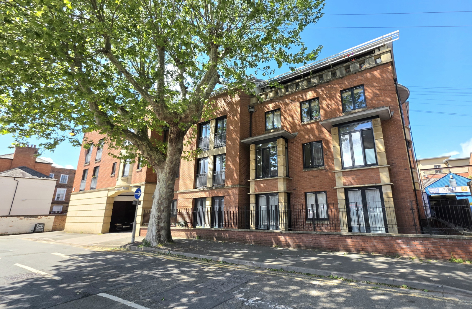 St Marys Street, WR1 1HA