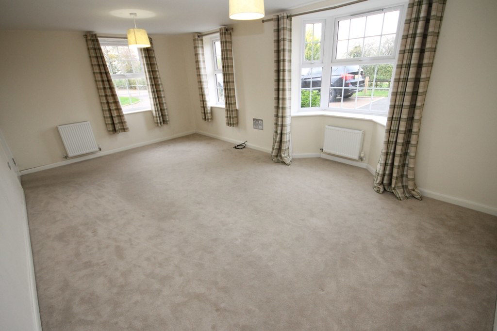Chalmers Close, WR5 1SX, photo 5