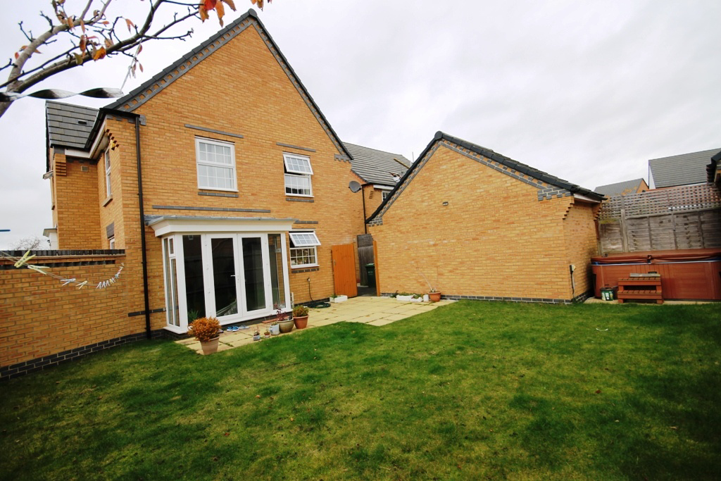 Chalmers Close, WR5 1SX, photo 10