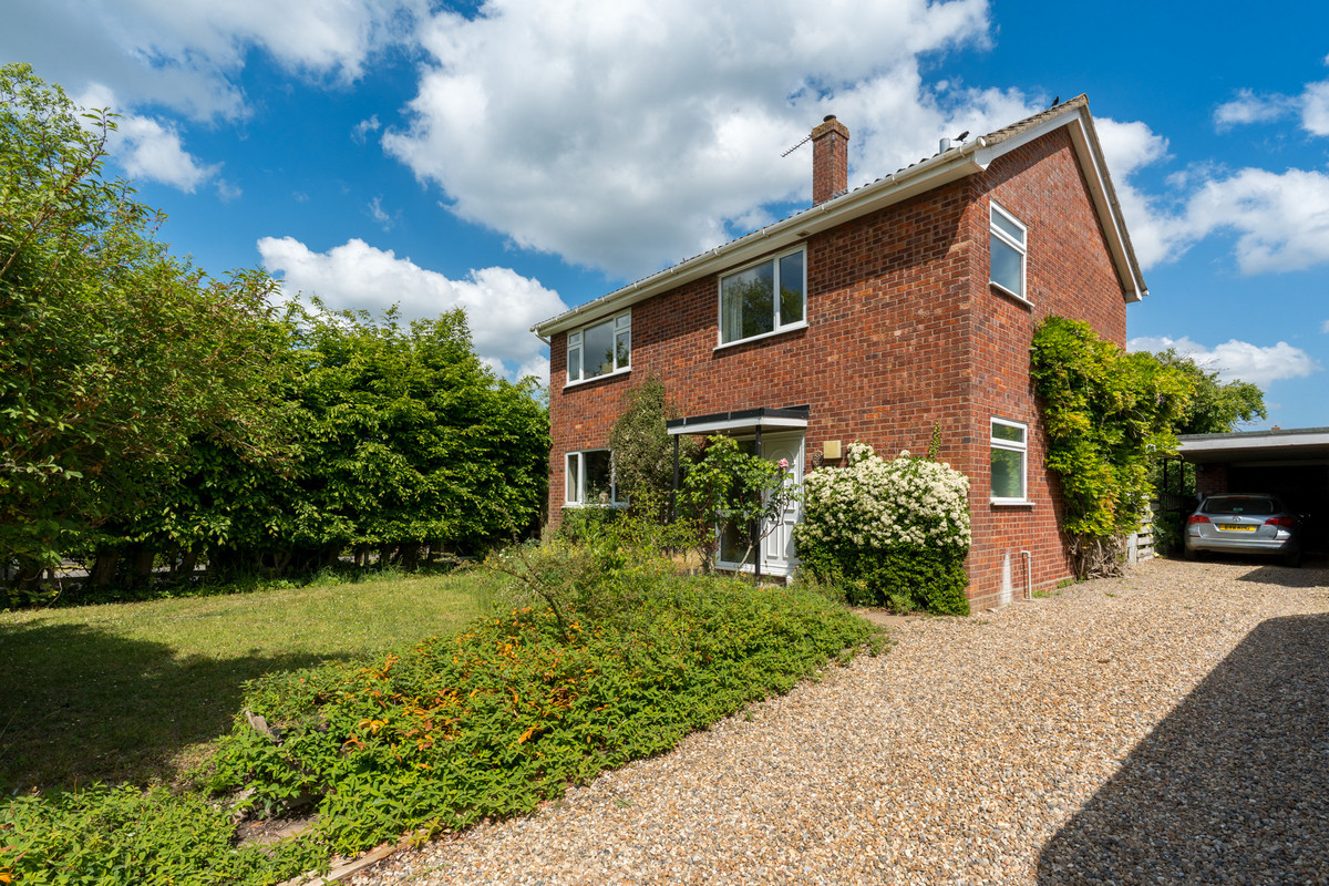 Burgate Road, Gislingham, Eye, IP23 8