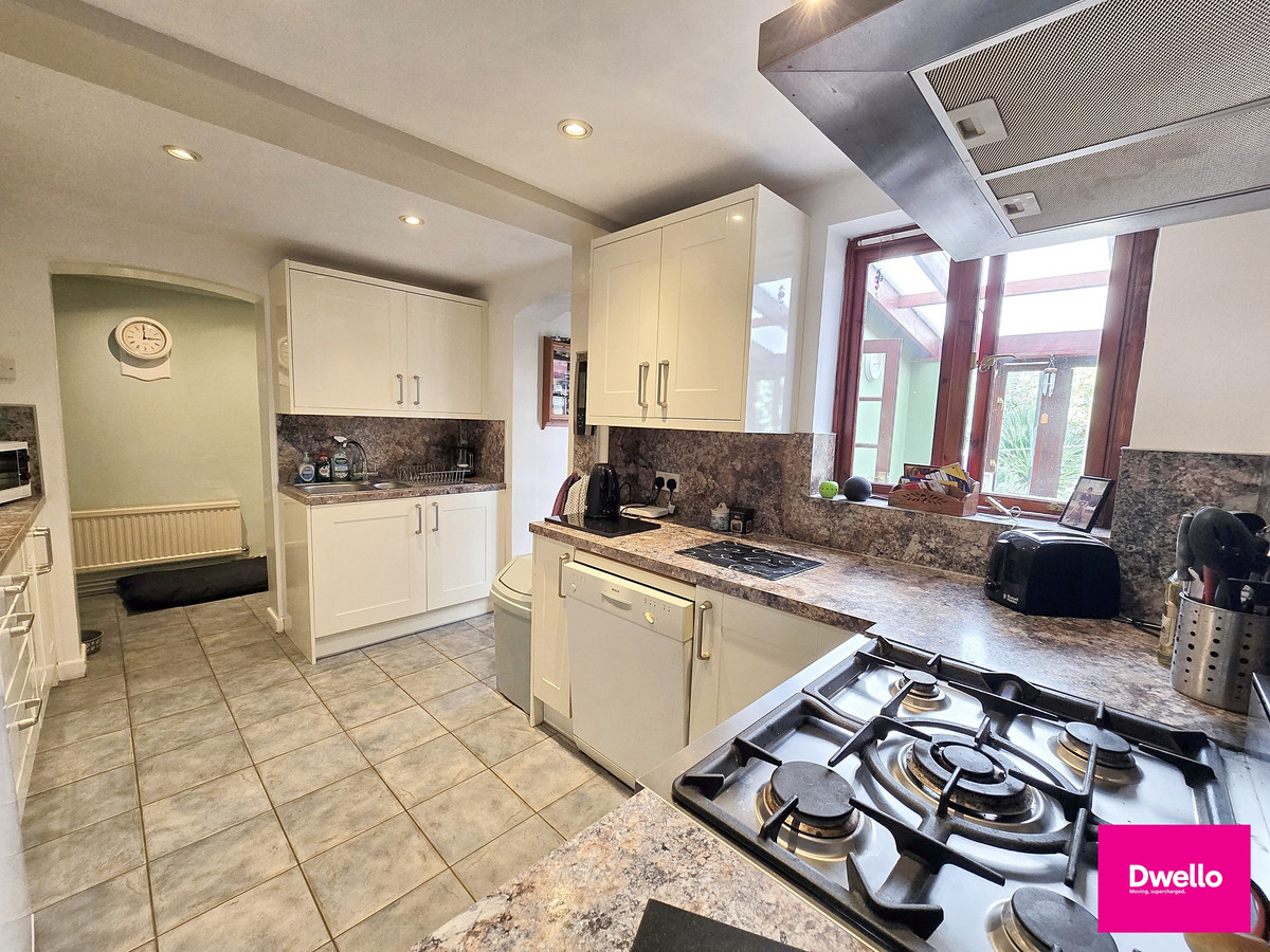 Sunnyside, Braintree, CM7 2, photo 4