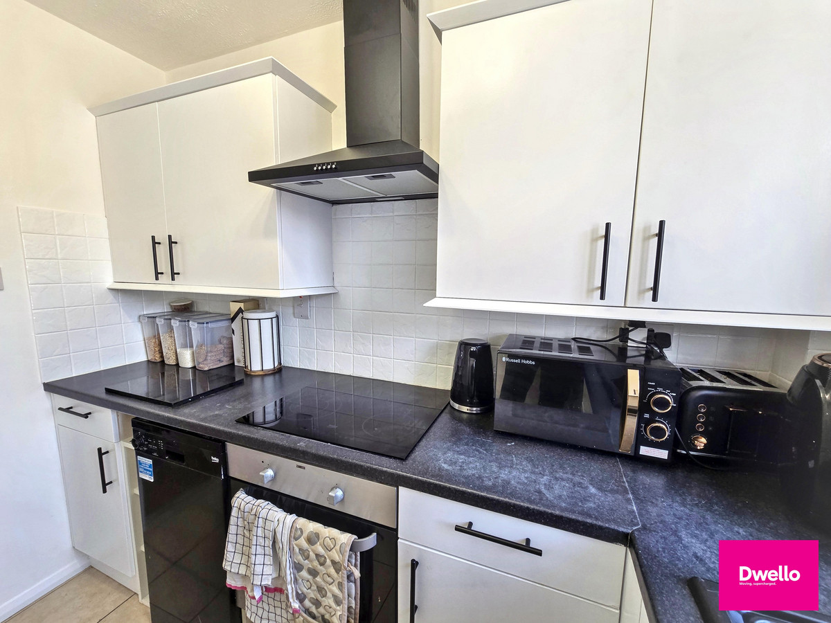 Glenway Close, Colchester, CO6 4, photo 8