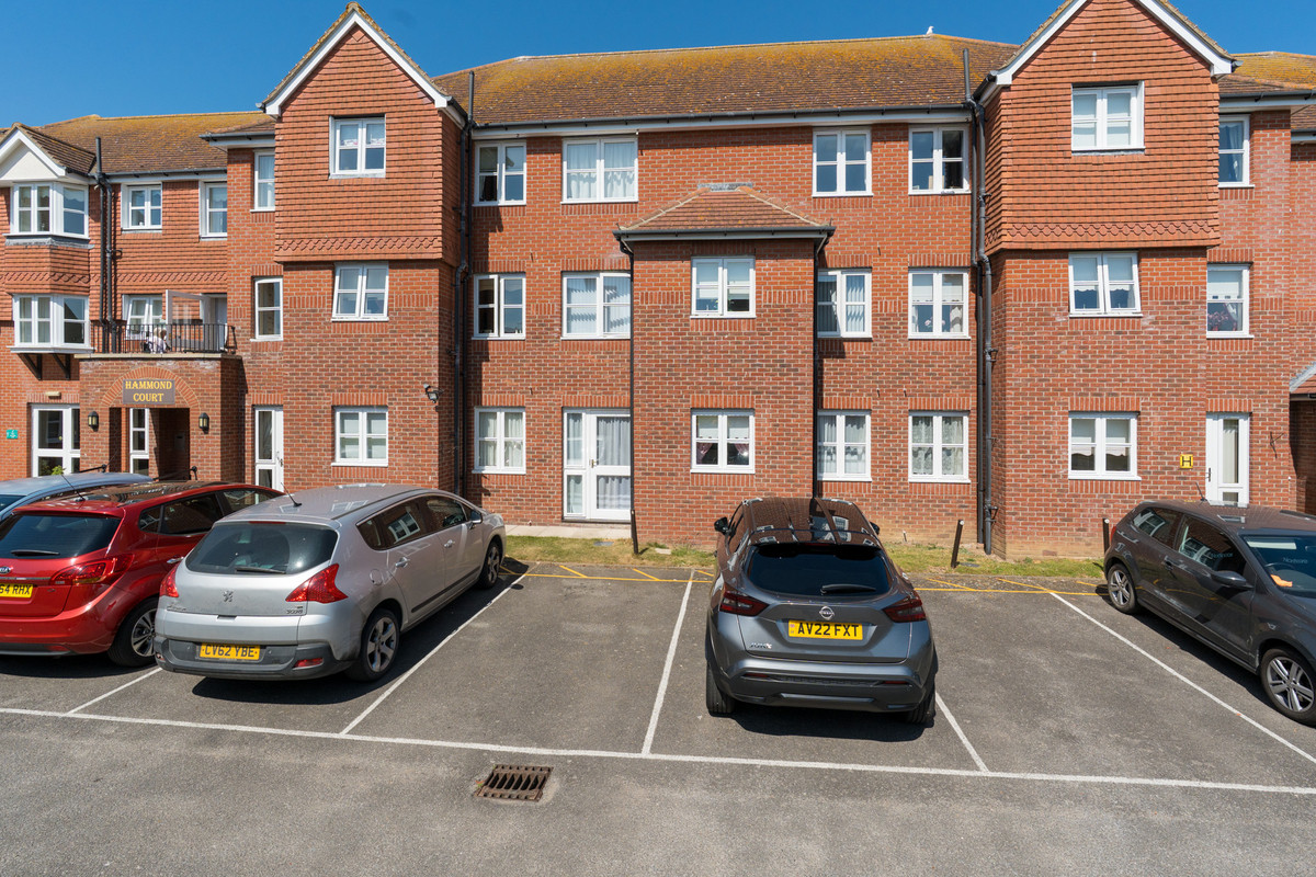 Connaught Avenue, Frinton-on-sea, CO13 9, photo 19