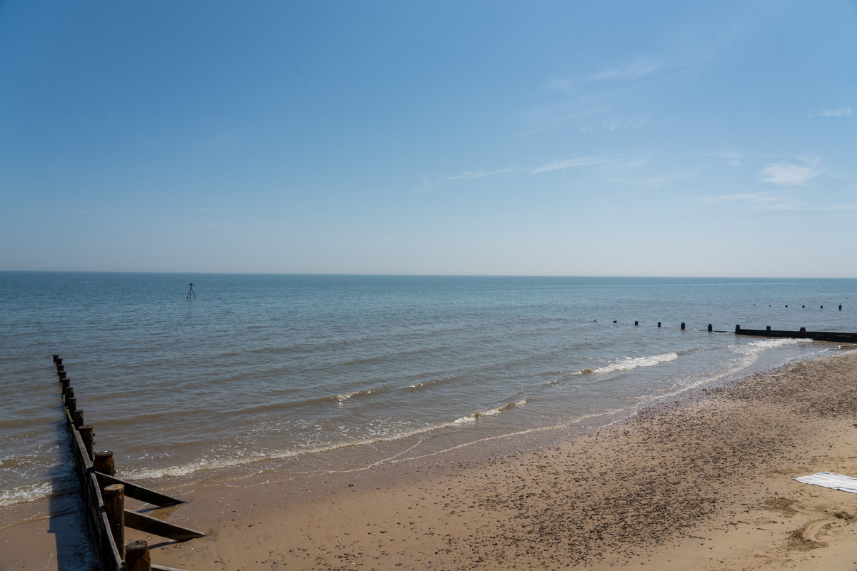 Connaught Avenue, Frinton-on-sea, CO13 9, photo 24