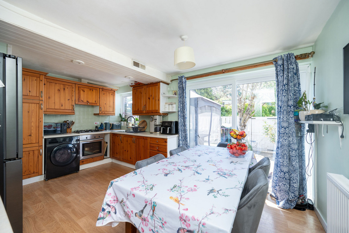 Ashleigh Road, Horsham, RH12, photo 7
