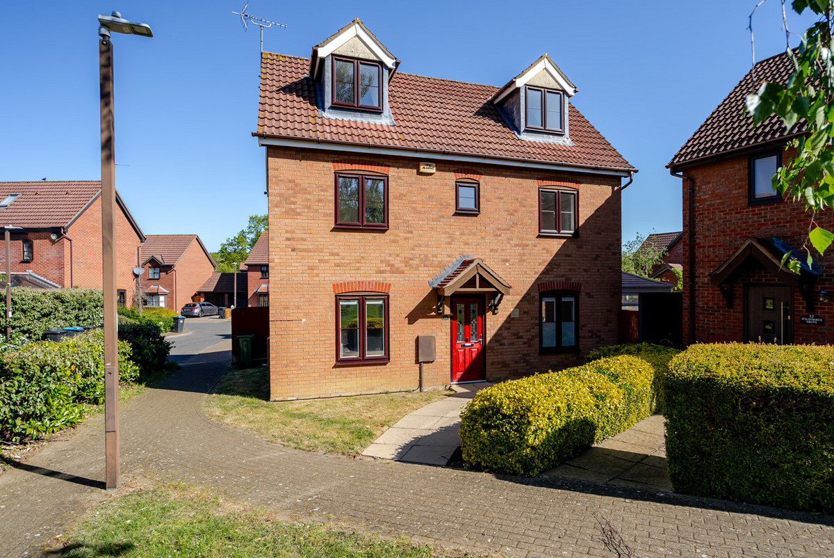 Upper Wood Close, Shenley Brook End, Milton Keynes, MK5
