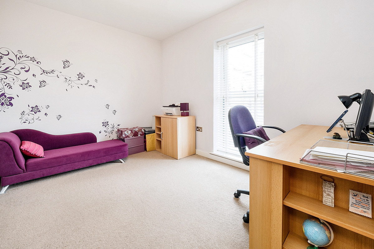 Bournebrook Grove, Romford, RM7, photo 18
