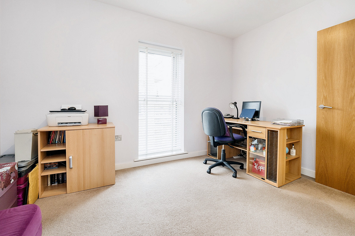 Bournebrook Grove, Romford, RM7, photo 19