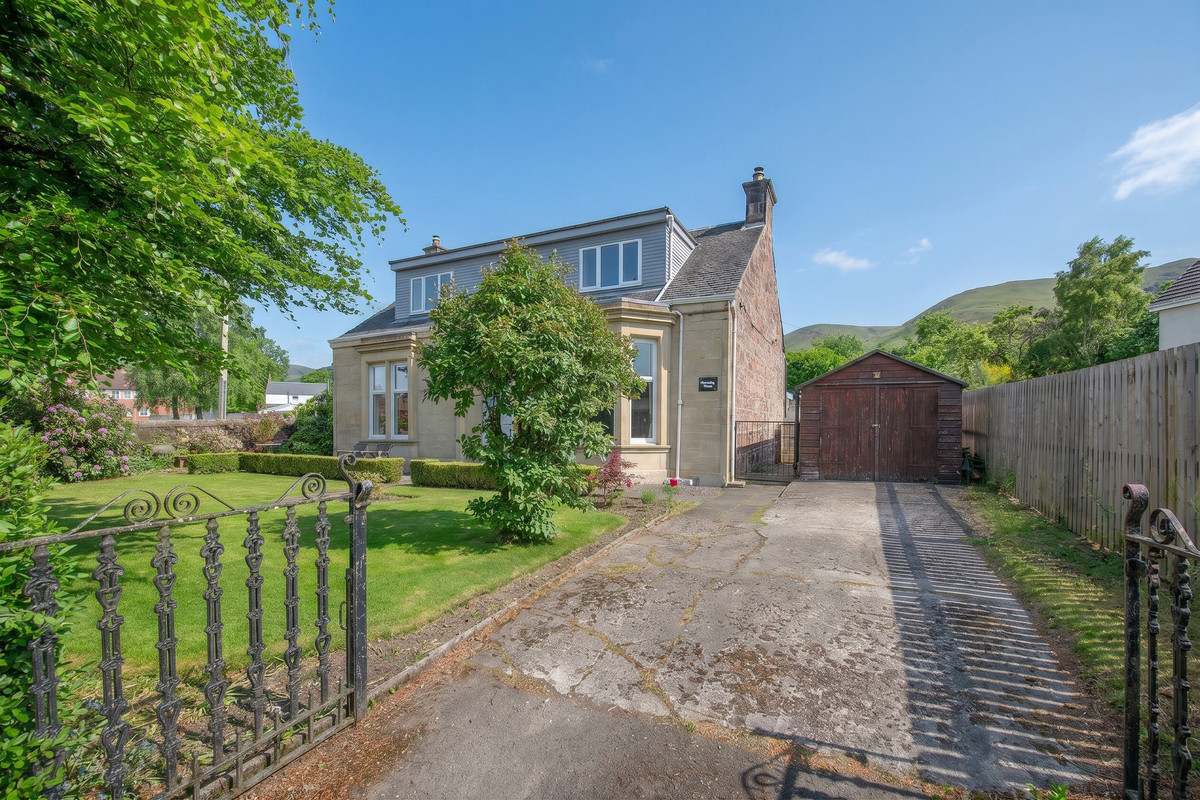 Abernethy House, Hareburn Road, Tillicoultry, FK13, photo 24