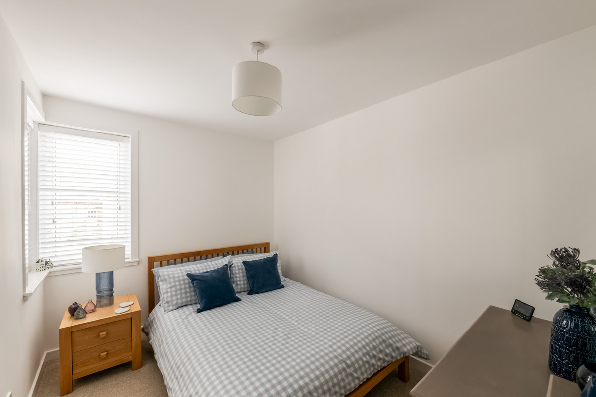 Mitchell Court, Dollar, FK14, photo 10