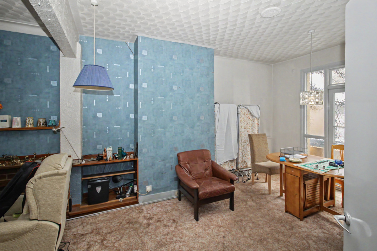 Lichfield Road, London, E6, photo 3