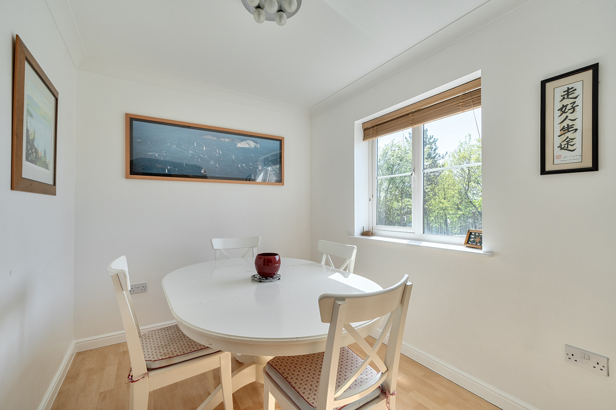Walker Place, Hamble, SO31, photo 13