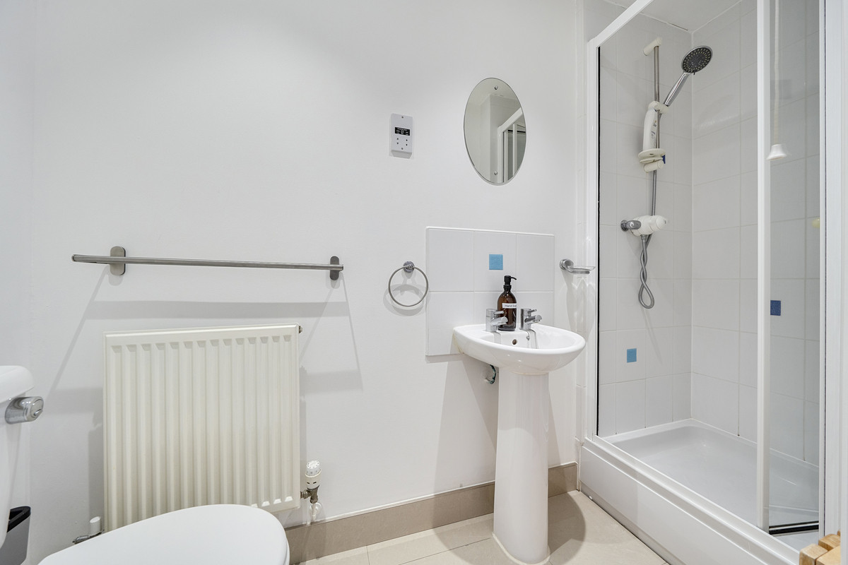 Walker Place, Hamble, SO31, photo 7