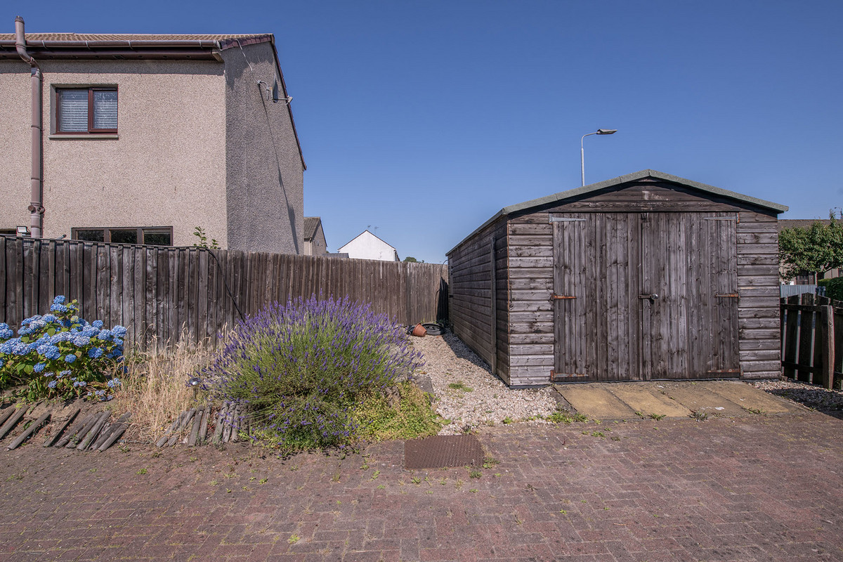 Murray Place, Dollar, FK14, photo 17