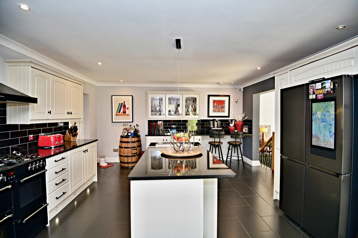 Seven Acres, Kilwinning, KA13, photo 15