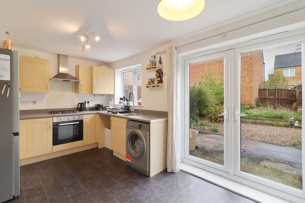 Frankham Close, Laughton Common, Sheffield, S25