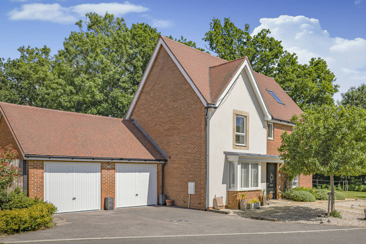 Langmore Lane, Lindfield, RH16, photo 36