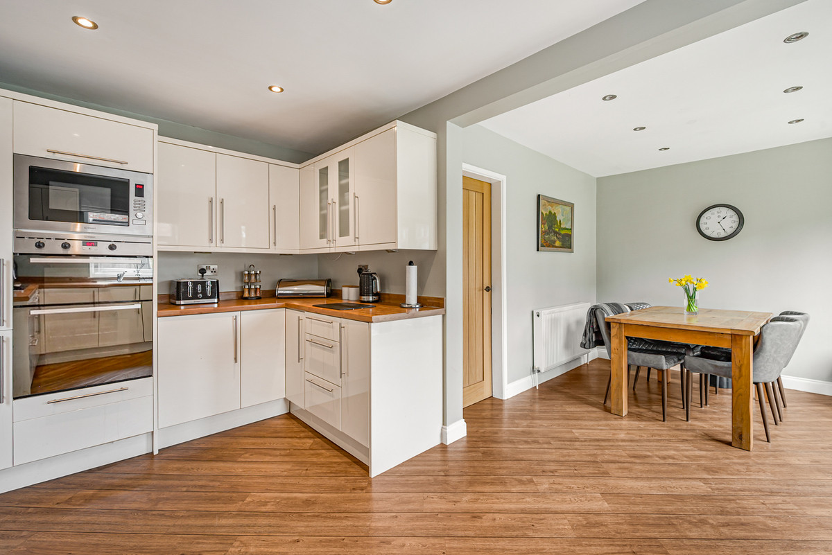 Highfield Close, Stockport, SK3, photo 3