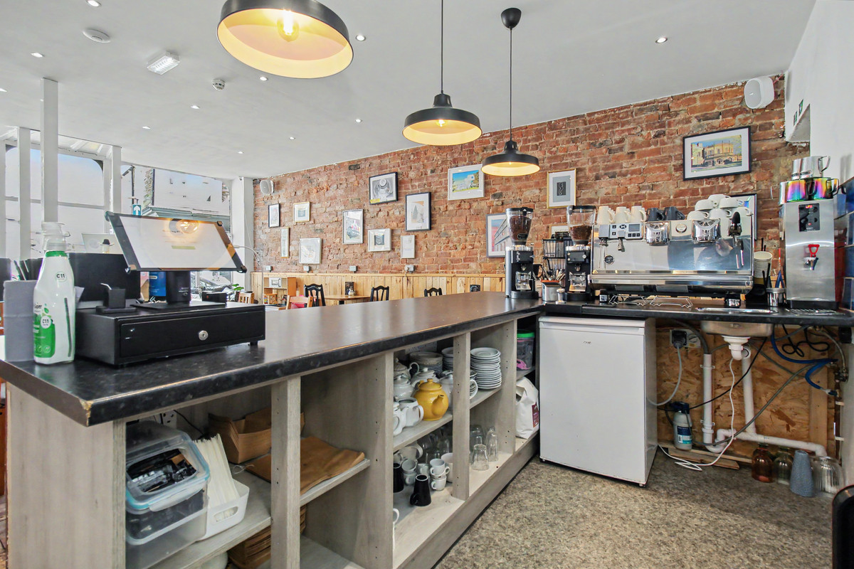 13 Queen Street, Morecambe LA4 5EQ, photo 3