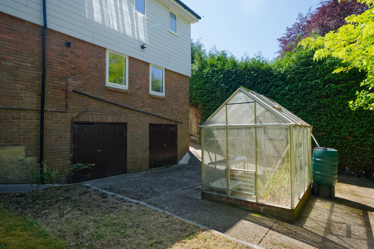 West Lane, East Grinstead, RH19, photo 28