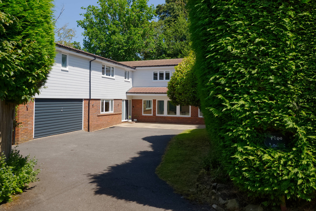 West Lane, East Grinstead, RH19, photo 31