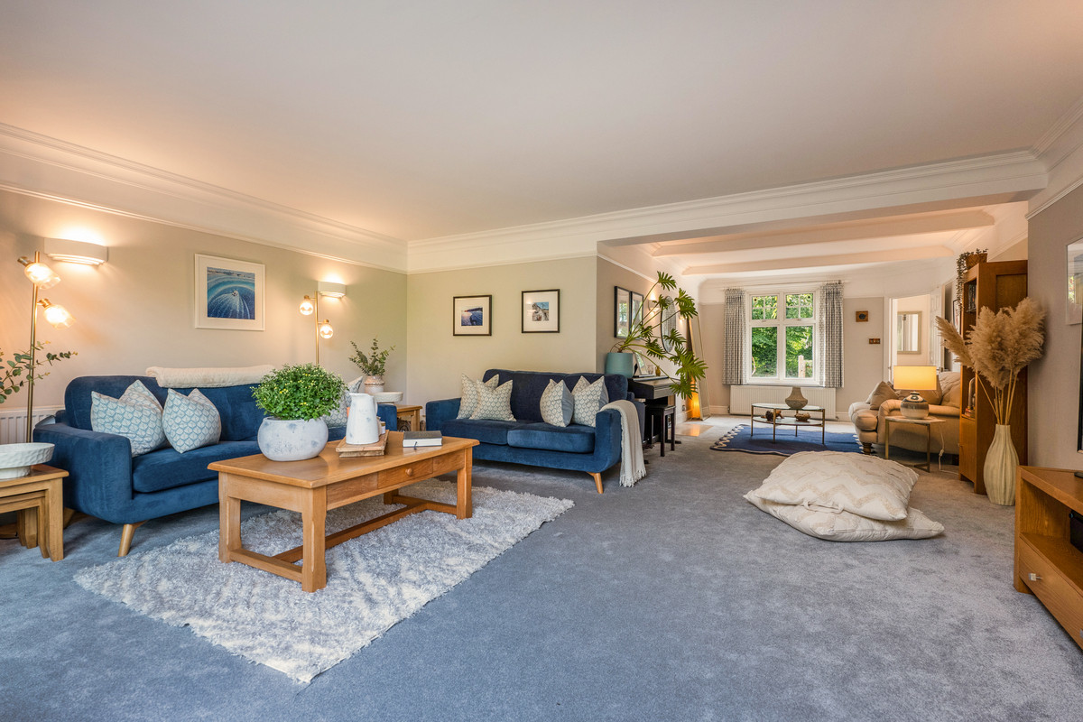 Crawley Road, Horsham, RH12, photo 11