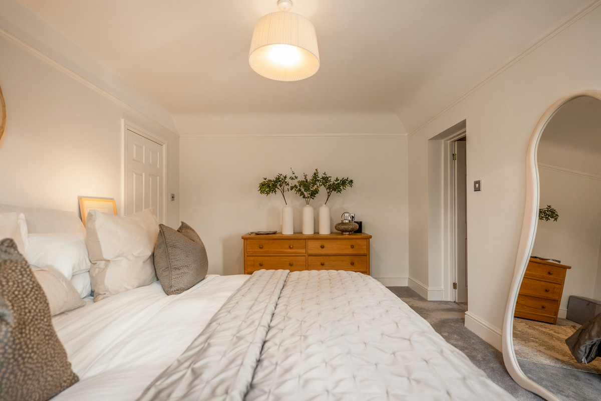 Crawley Road, Horsham, RH12, photo 24