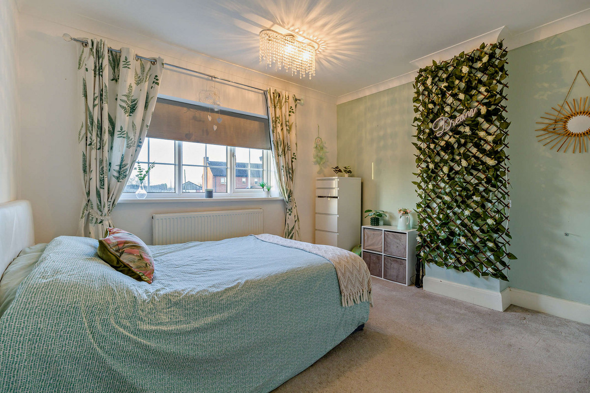 Sandtoft Road, Doncaster, DN9, photo 9
