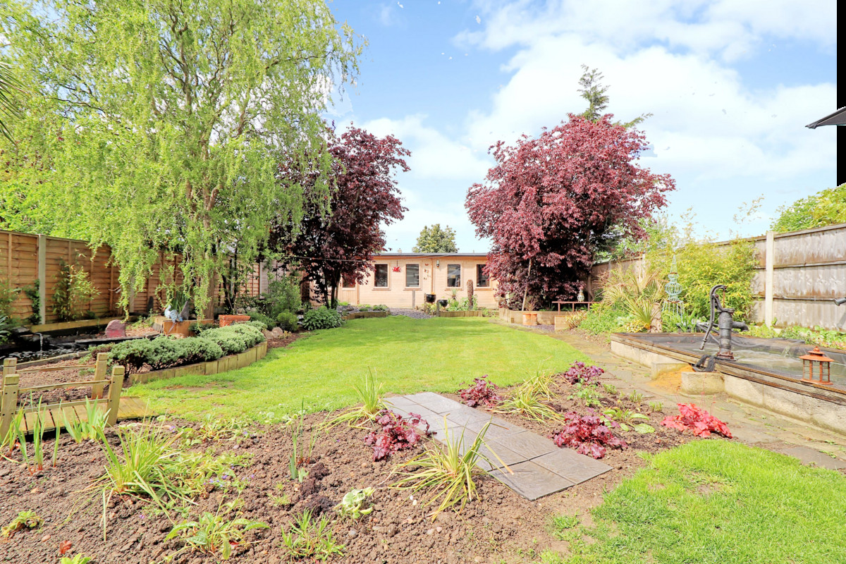 Pearsons Avenue, Rayleigh, SS6, photo 2