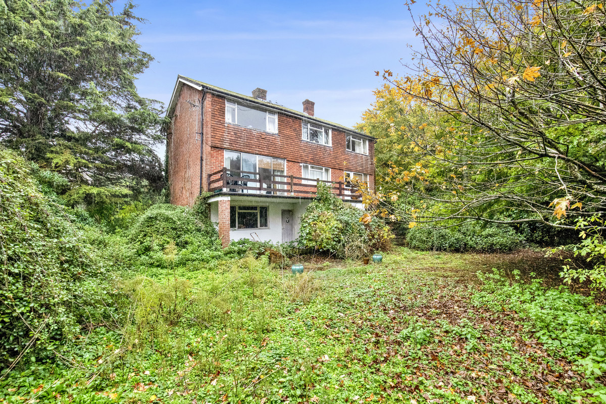 Arundel Road, Chichester, PO18
