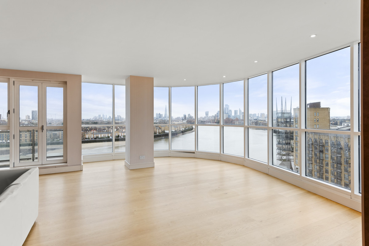 Belgrave Court, London, E14, photo 2