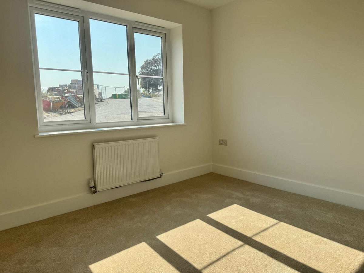 Broadweavers Close, Wincanton, BA9, photo 8