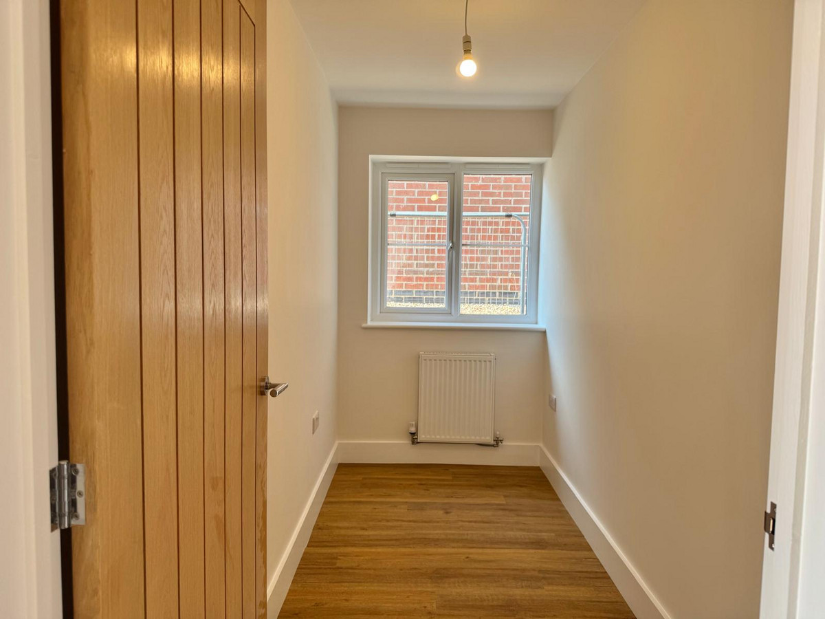 Broadweavers Close, Wincanton, BA9, photo 10