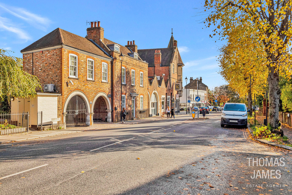 Church Hill, London, N21