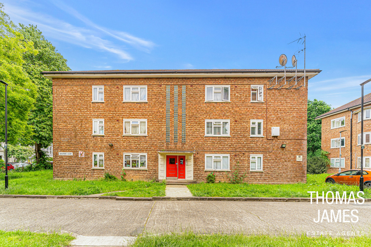 Grasmere Court, London, N22