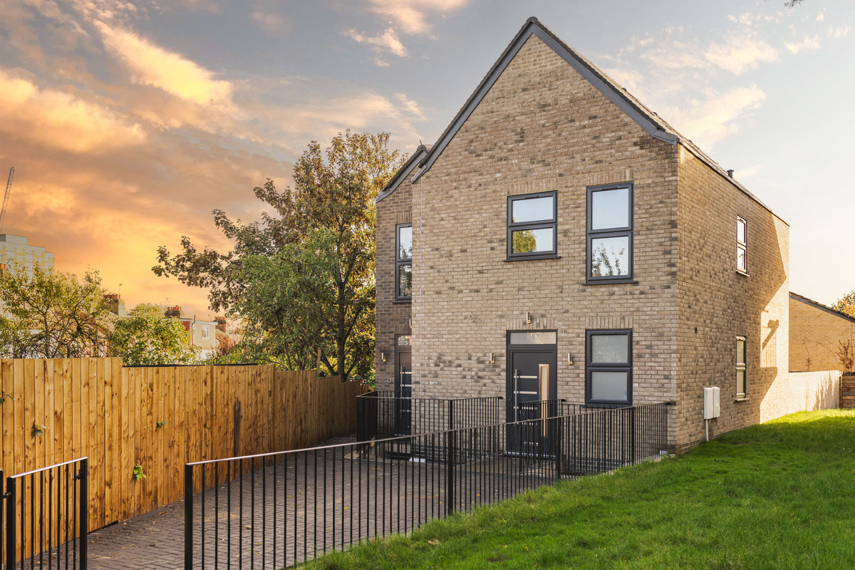 Corbett Grove, London, N22