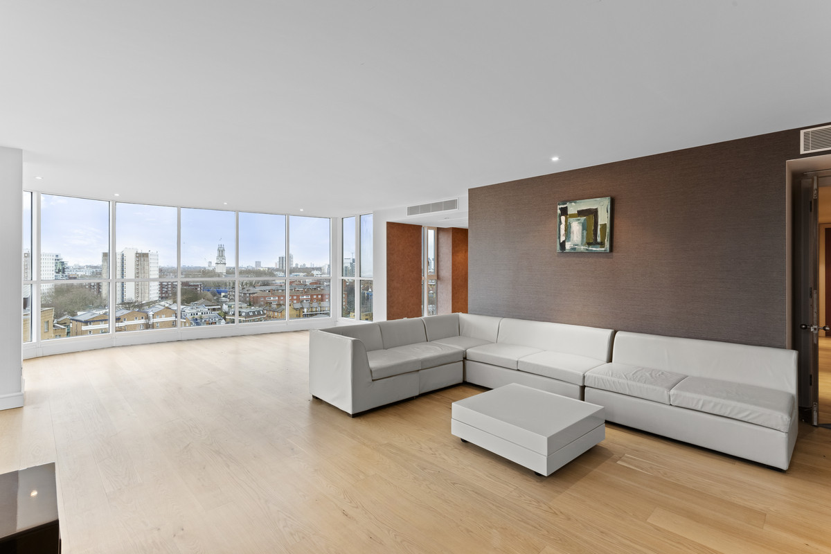 Belgrave Court, London, E14, photo 5