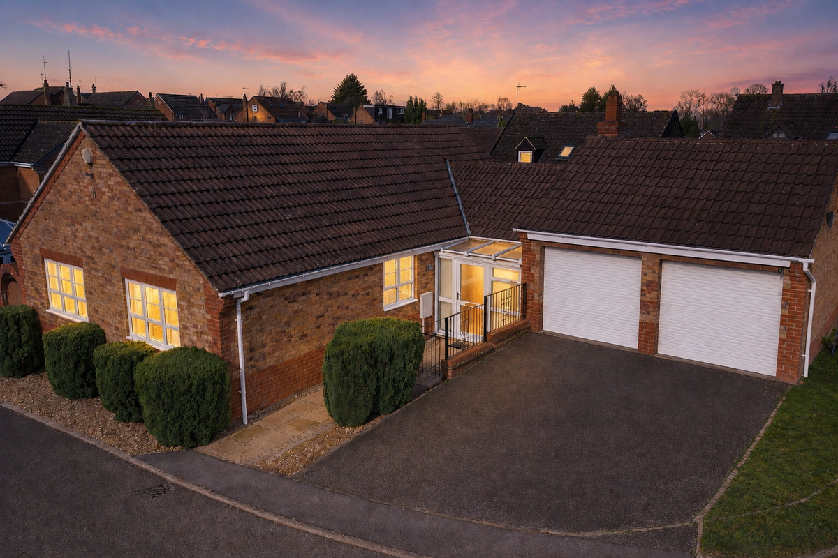Long Acre, Brafield on the Green, Northamptonshire, NN7
