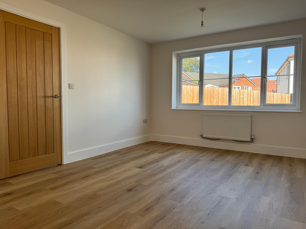 Broadweavers Close, Wincanton, BA9, photo 6