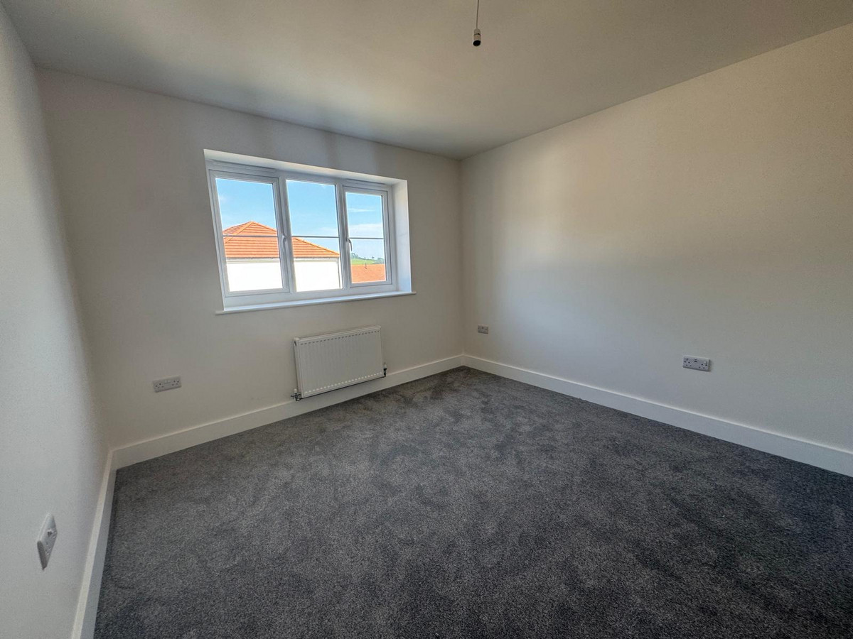 Broadweavers Close, Wincanton, BA9, photo 9