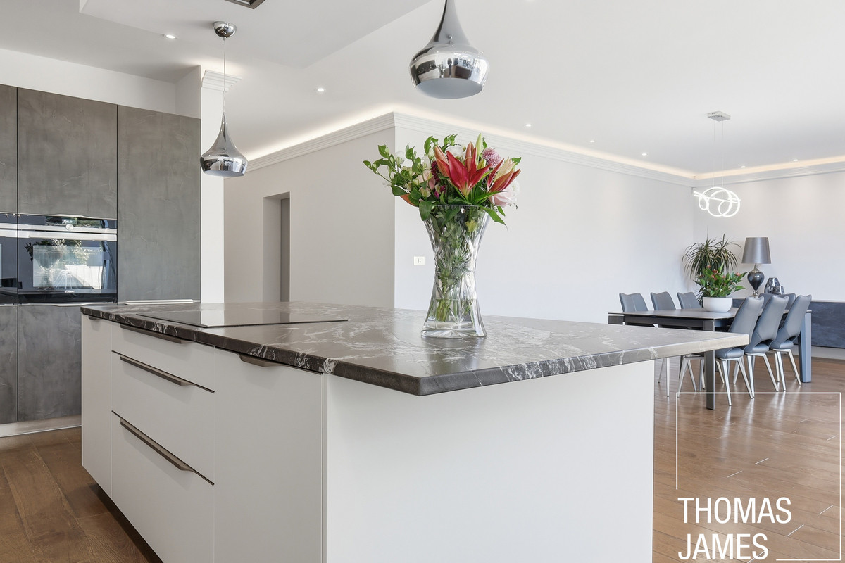 Eversley Crescent, London, N21, photo 10