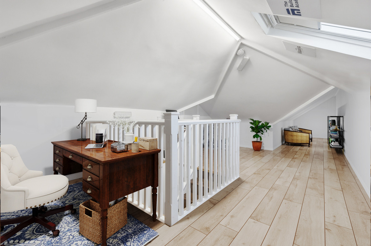 Eversley Crescent, London, N21, photo 22