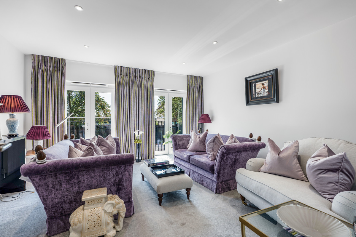 Parsonage Road, Horsham, RH12, photo 15