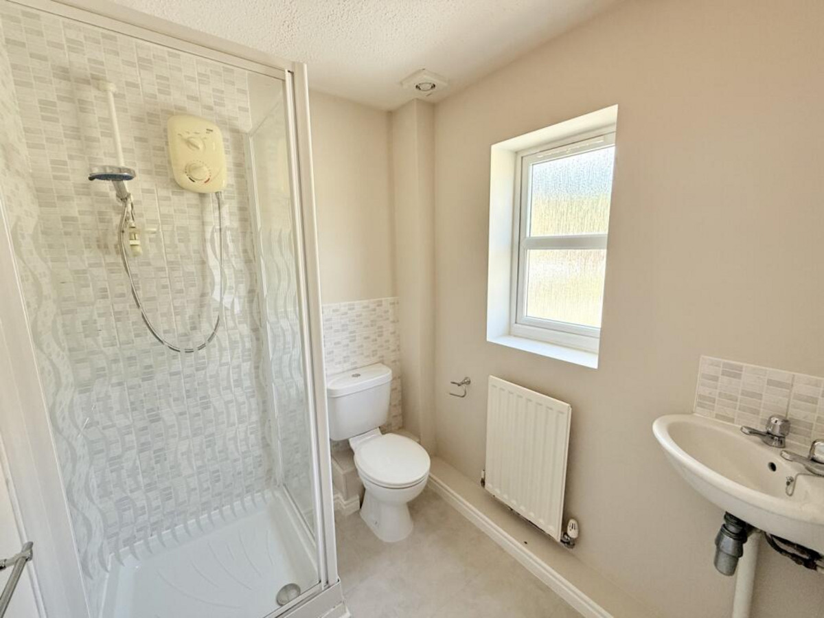 Claredon Court, Shildon, DL4, photo 11