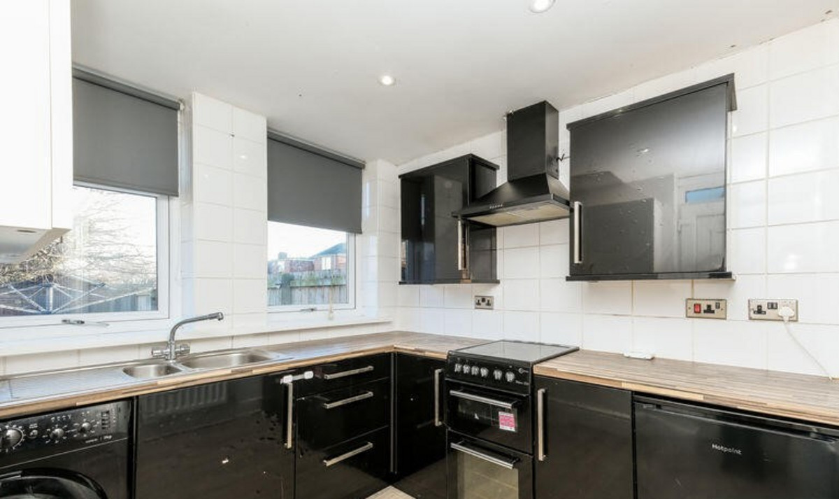 Ogle Grove, Jarrow, NE32, photo 5