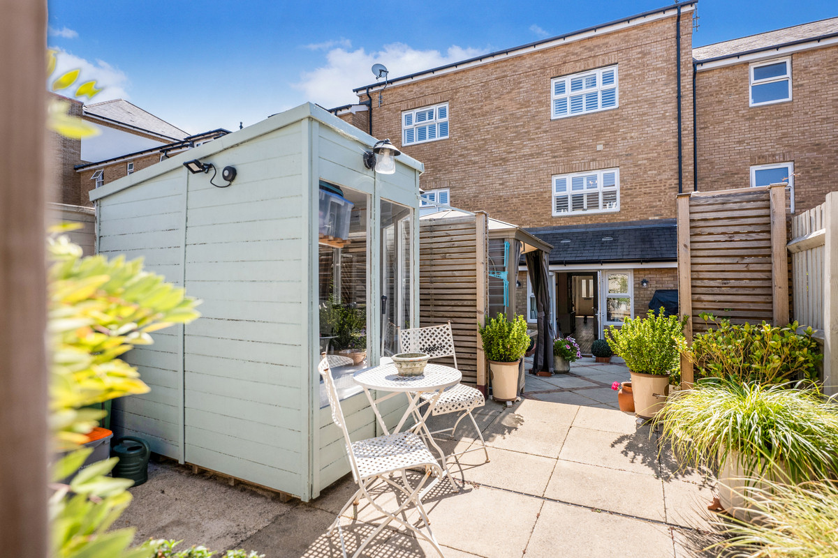 Parsonage Road, Horsham, RH12, photo 28