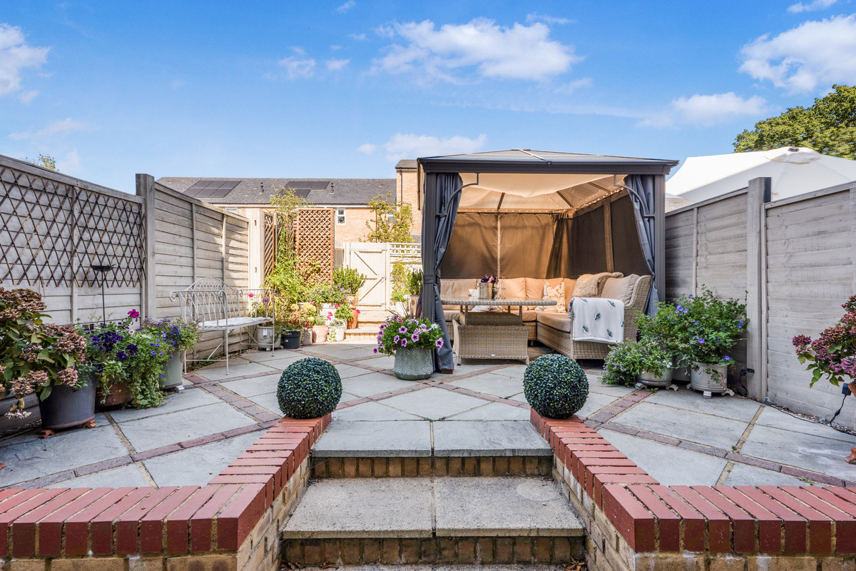 Parsonage Road, Horsham, RH12, photo 27