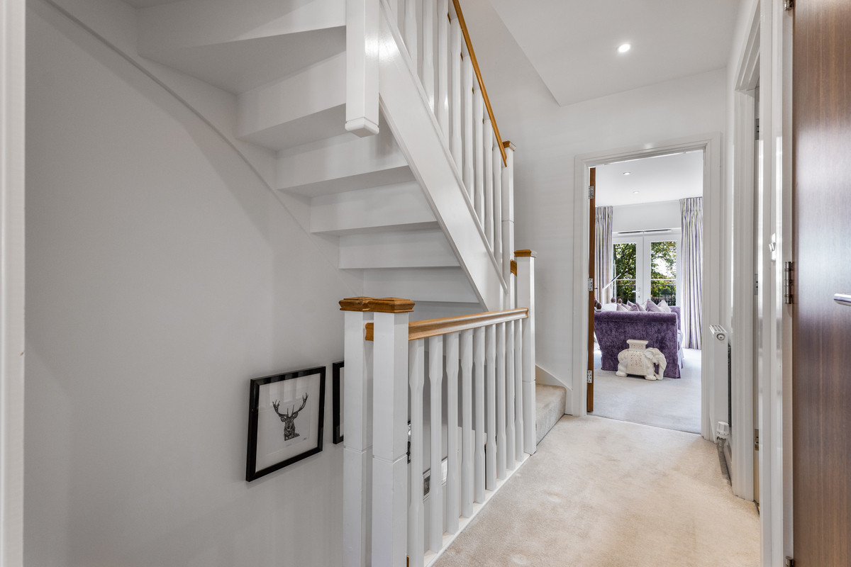 Parsonage Road, Horsham, RH12, photo 14