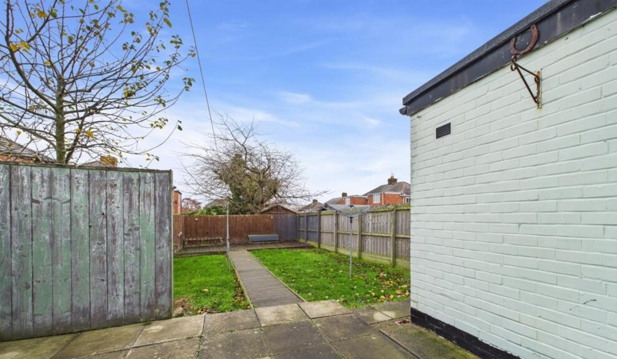 Ogle Grove, Jarrow, NE32, photo 12